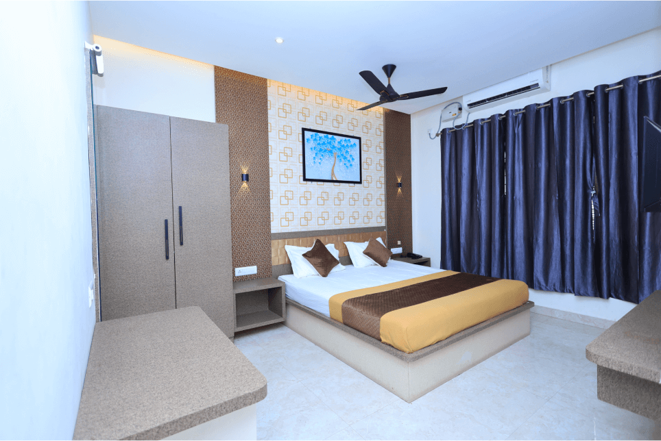 Budget Double Bed Room in Vellore